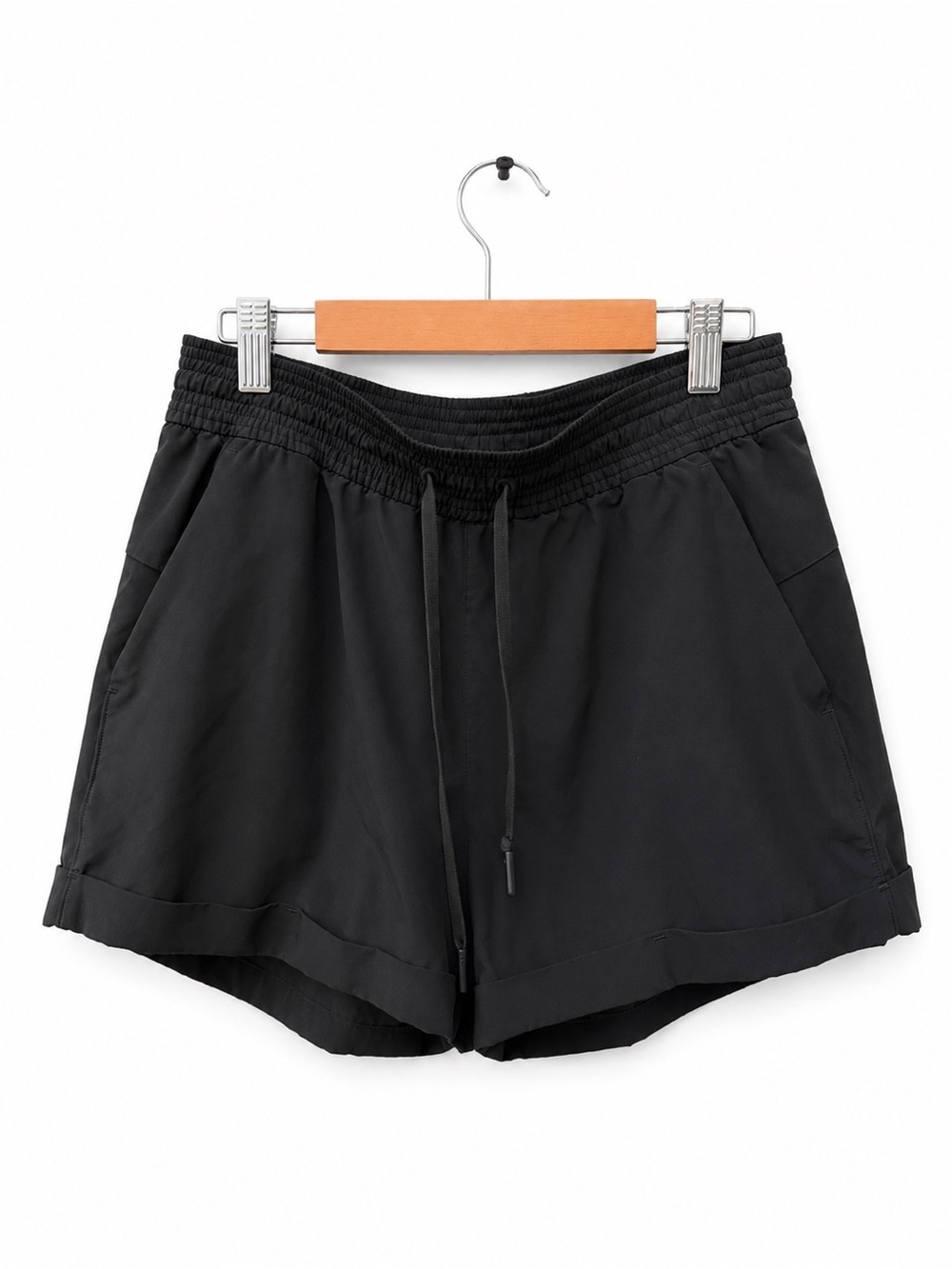 Lululemon Spring Break Away Shorts Black size 6